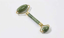 Charger l'image dans la galerie, Natural Jade Facial Roller — Sculpting & De-Puffing Beauty Tool