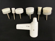Cargar imagen en el visor de la galería, Cepillo exfoliante giratorio facial (juego de 6 piezas) n.° 437